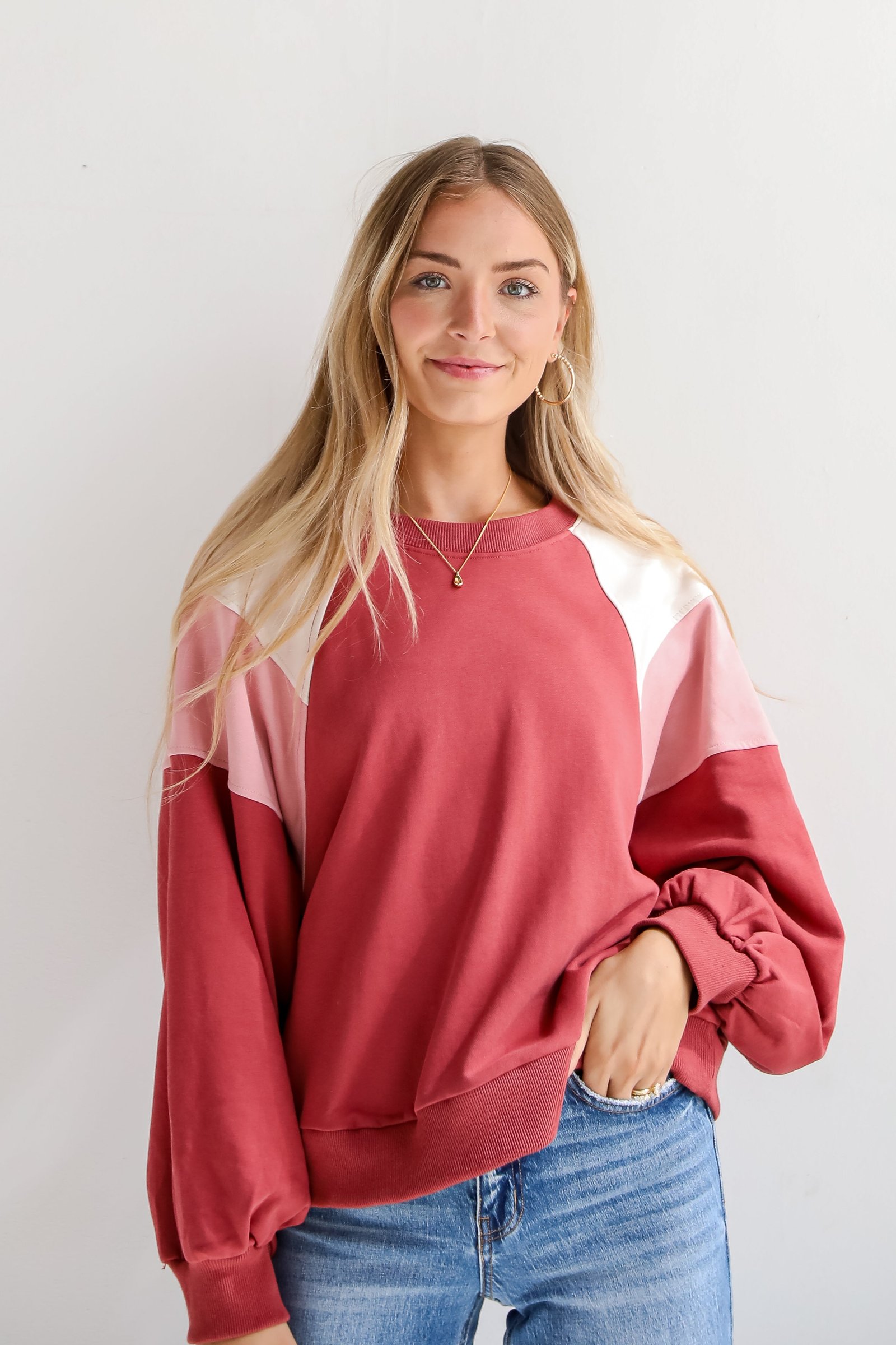 Seasonal Classic Color Block Pullover